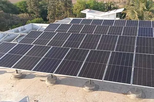 600 KW ganghinagar solar plant